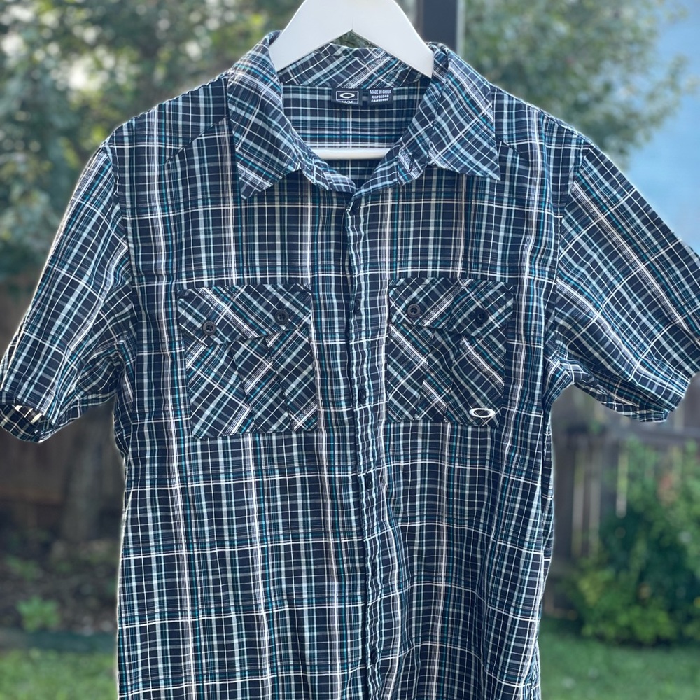 Oakley Mens Button Front Plaid Short Sleeve Shirt Size M Medium